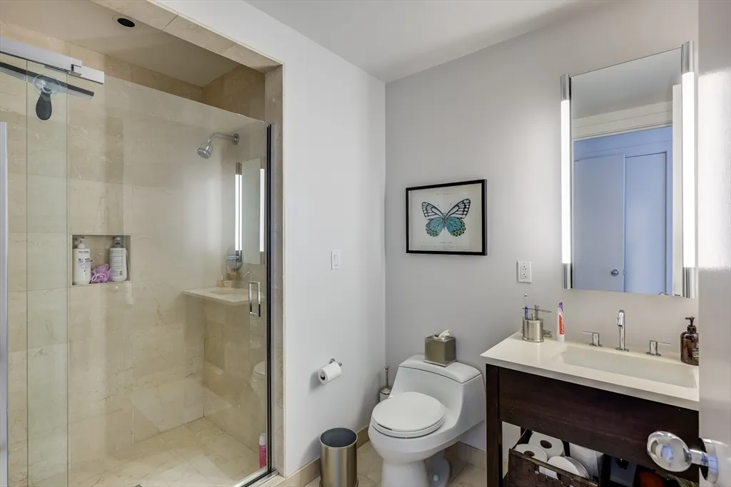 500 Atlantic Ave, Waterfront