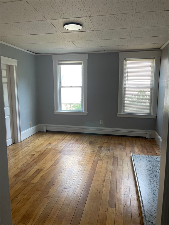 292 Providence Rd, Grafton