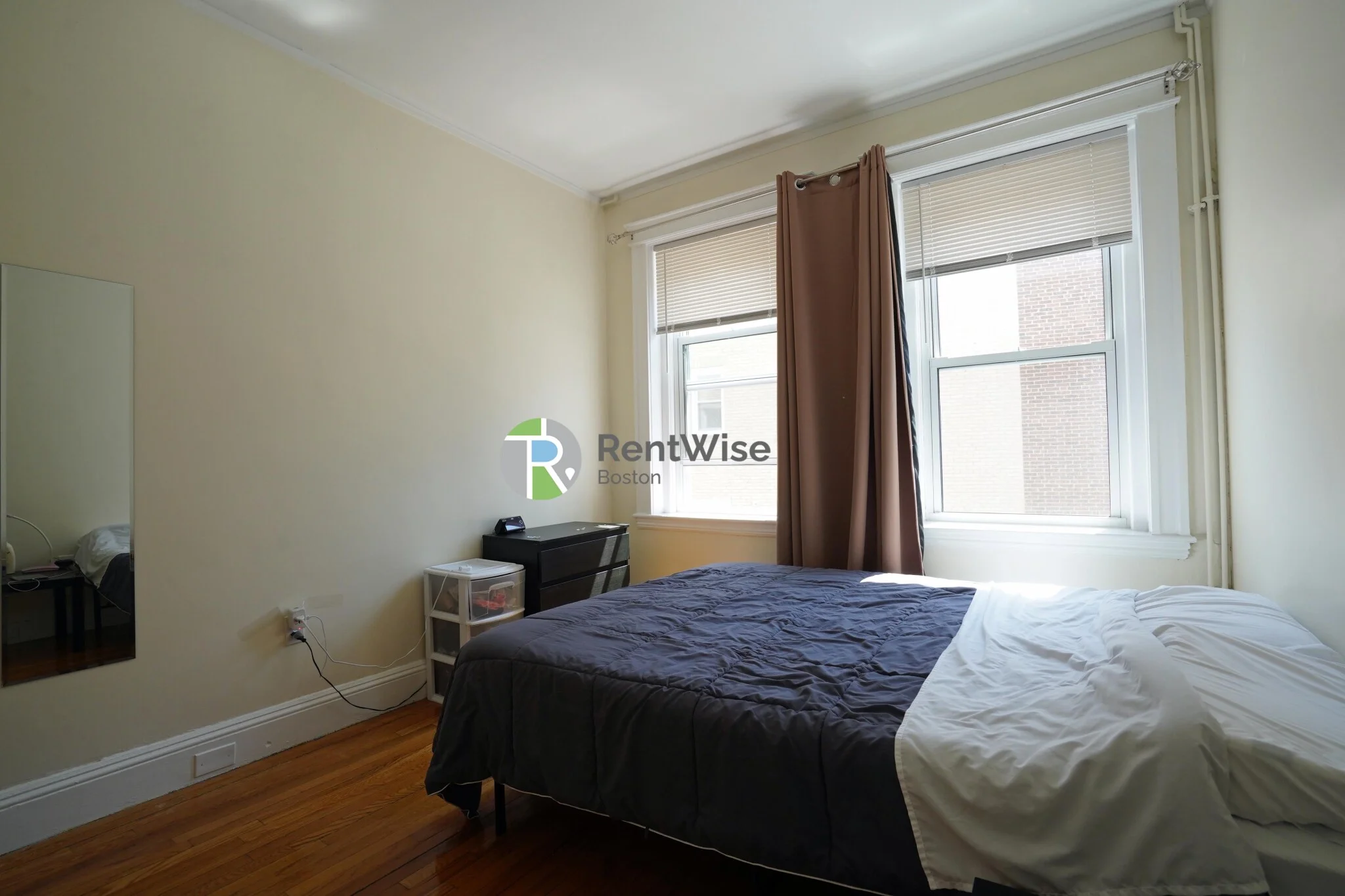1844 Commonwealth Ave, Brighton