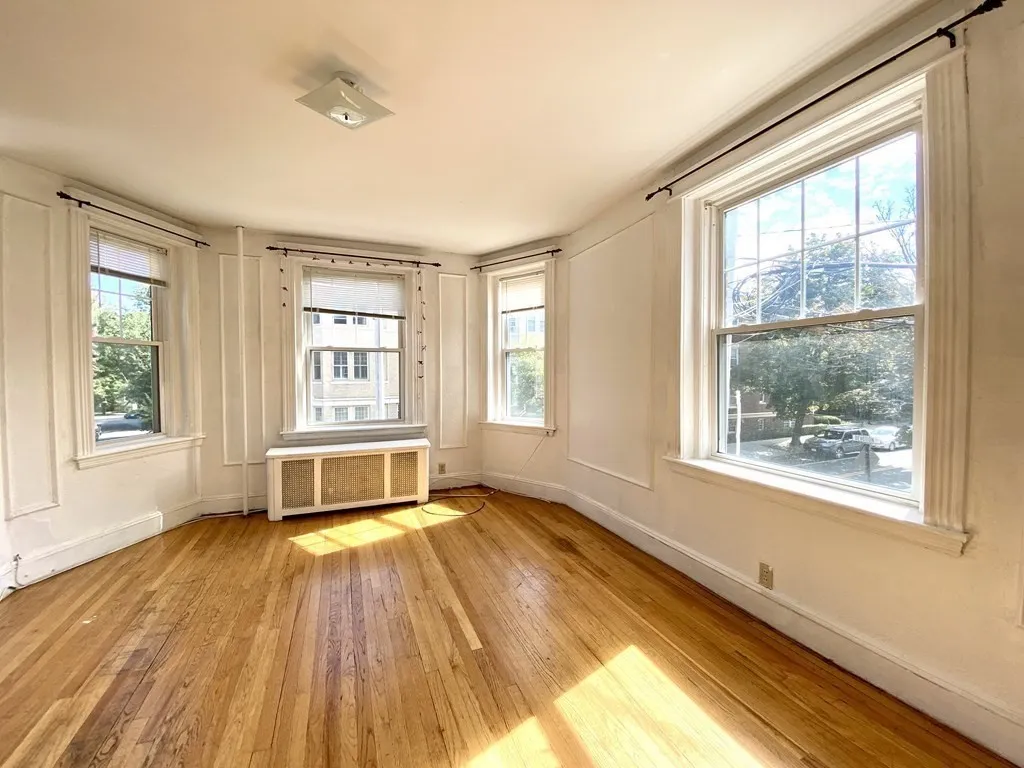 74 Babcock St, North Brookline