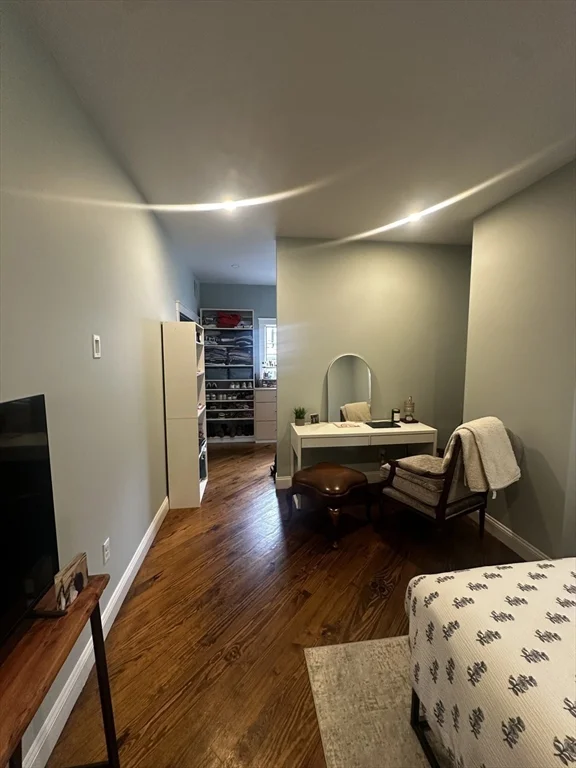 129 G St, South Boston