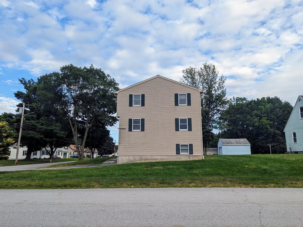 25 Brodeur Ave, Webster