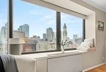 85 E India Row, Waterfront