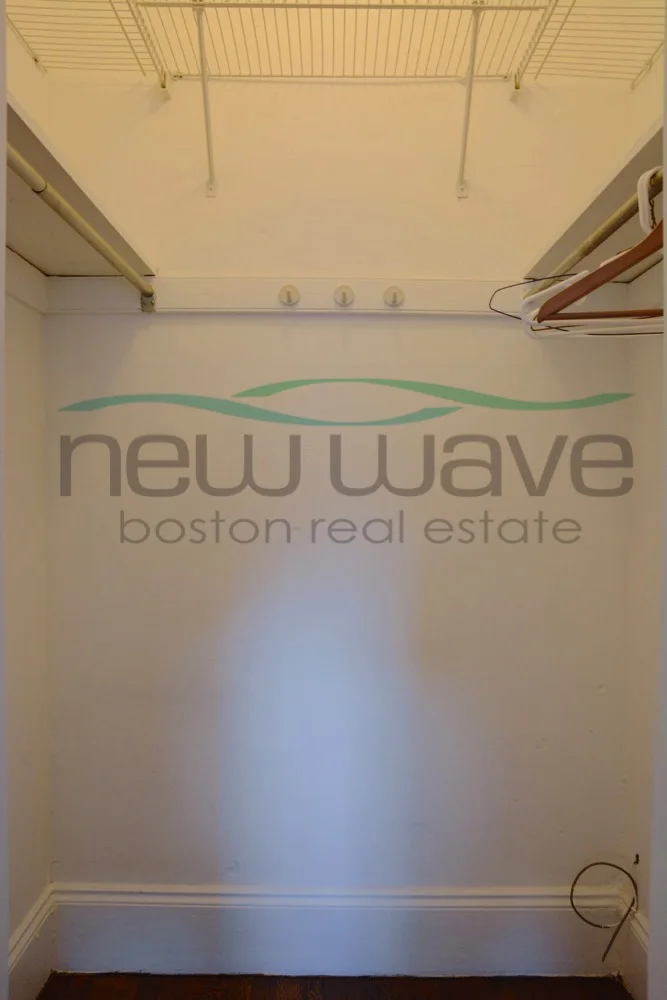 137 Peterborough St, Fenway