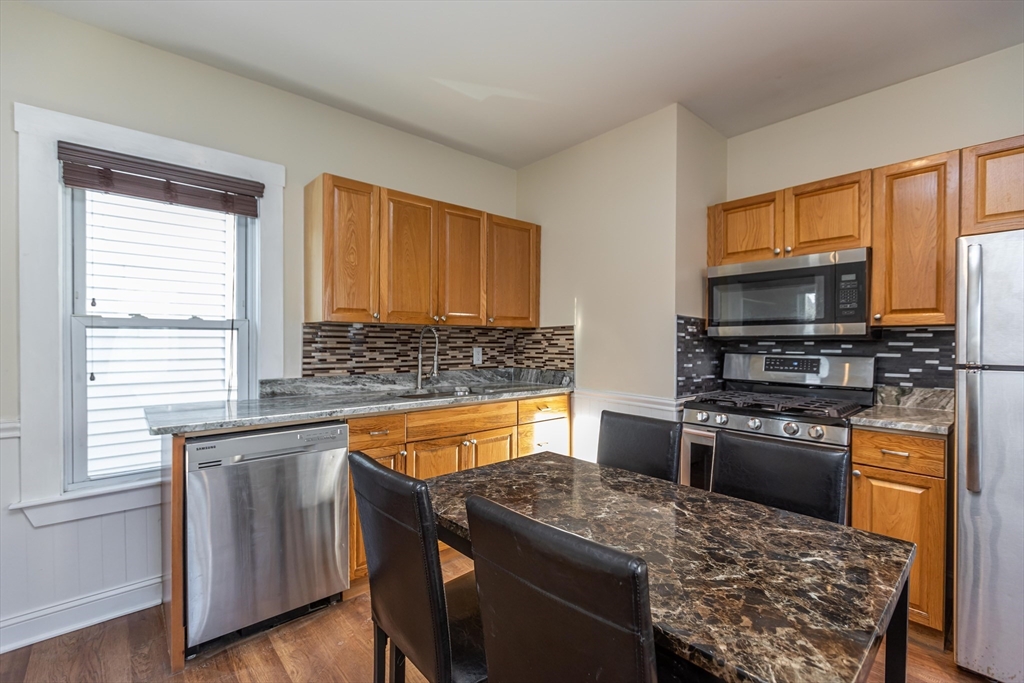 376 Medford St, Somerville