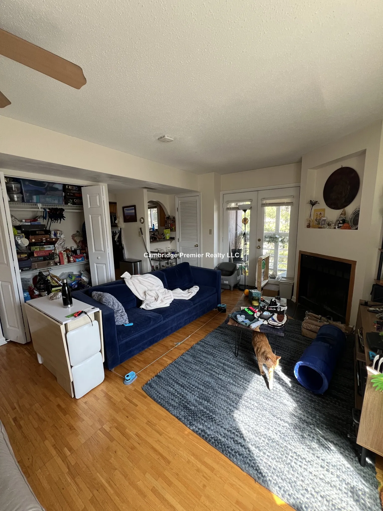 345 Franklin St, Riverside