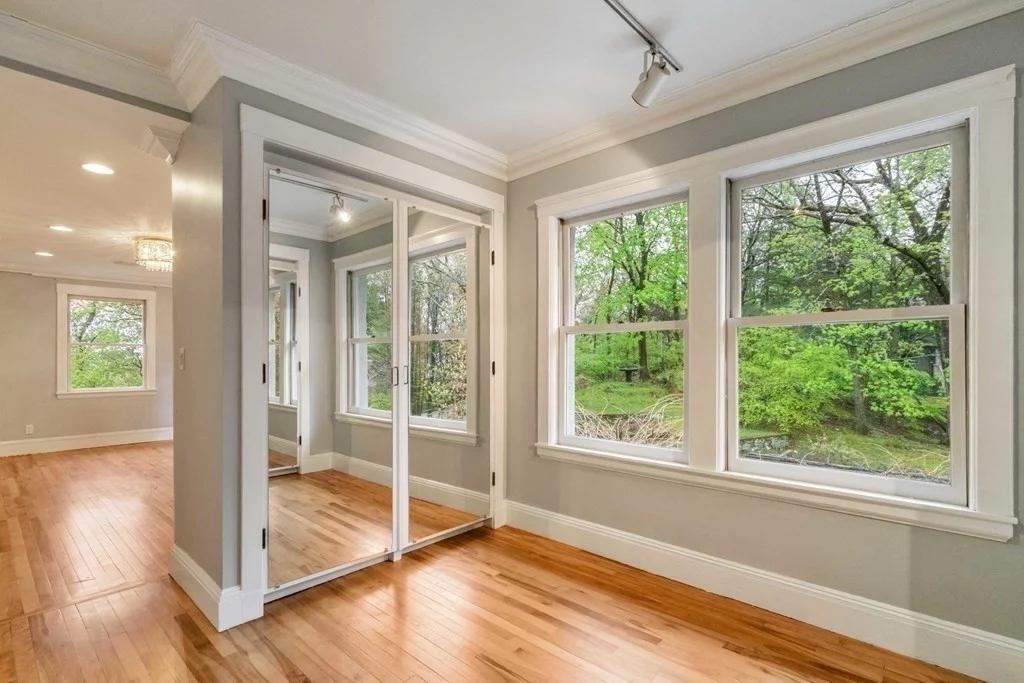 12 Summit Rd, Lexington