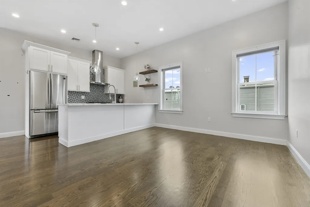 189 Trenton St, East Boston