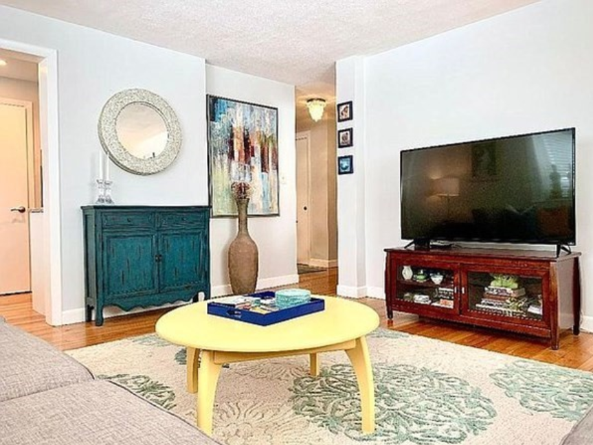 215 Massachusetts Ave, Arlington