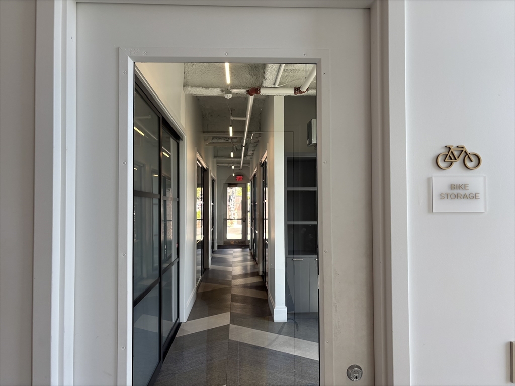 191 Washington St, Brighton