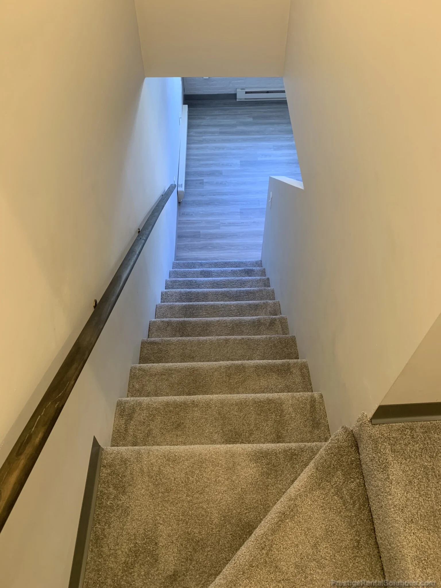 11 Willow St, Fitchburg