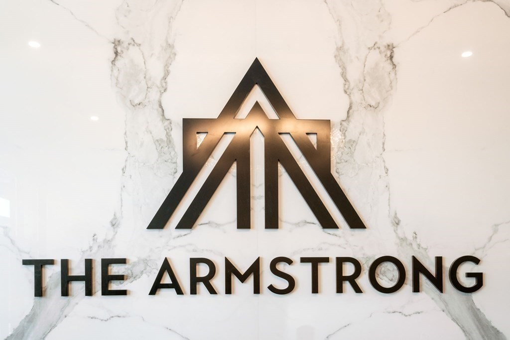 425 Lagrange St, West Roxbury