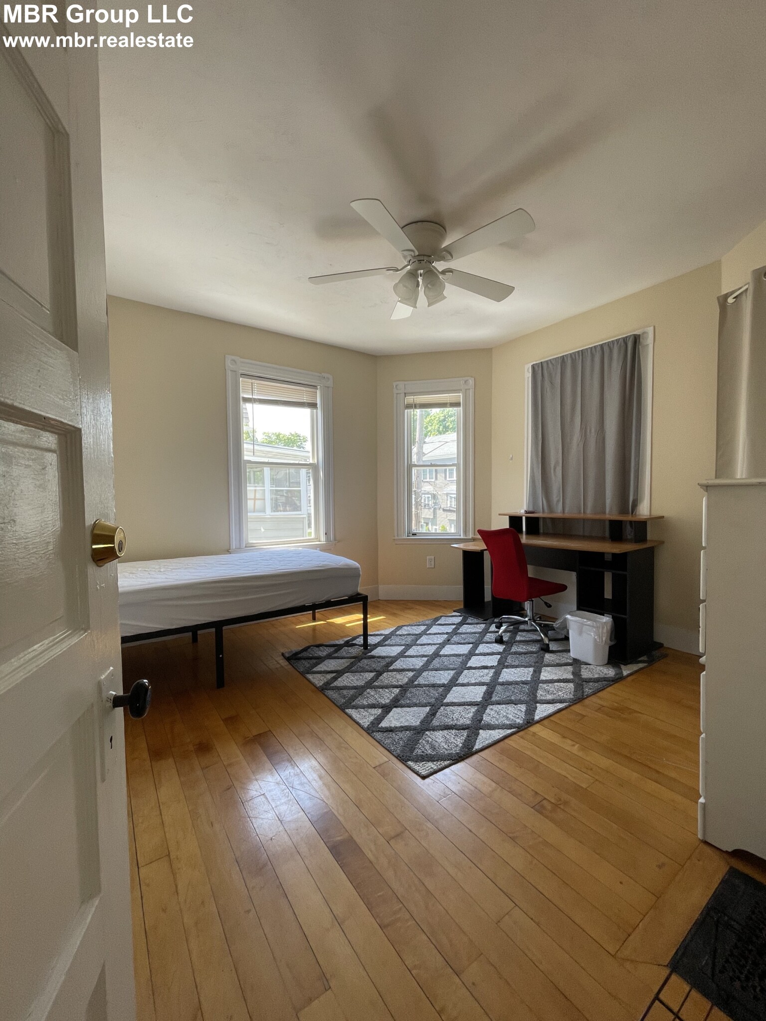 31-33 Rich St, Banks Square