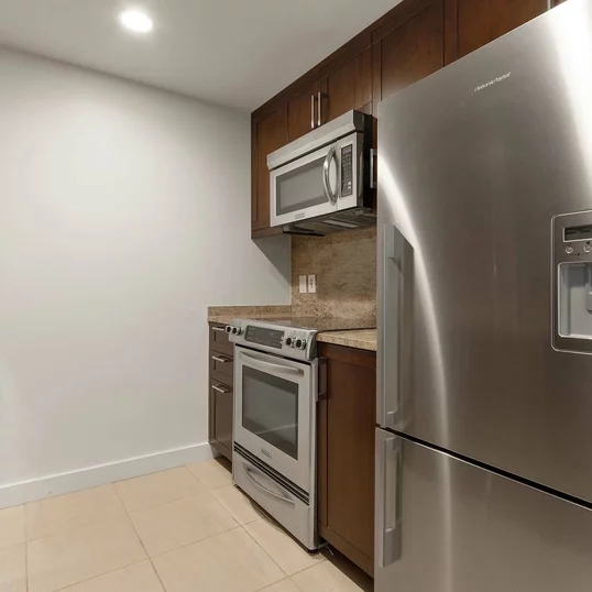 135 Clarendon St, Back Bay