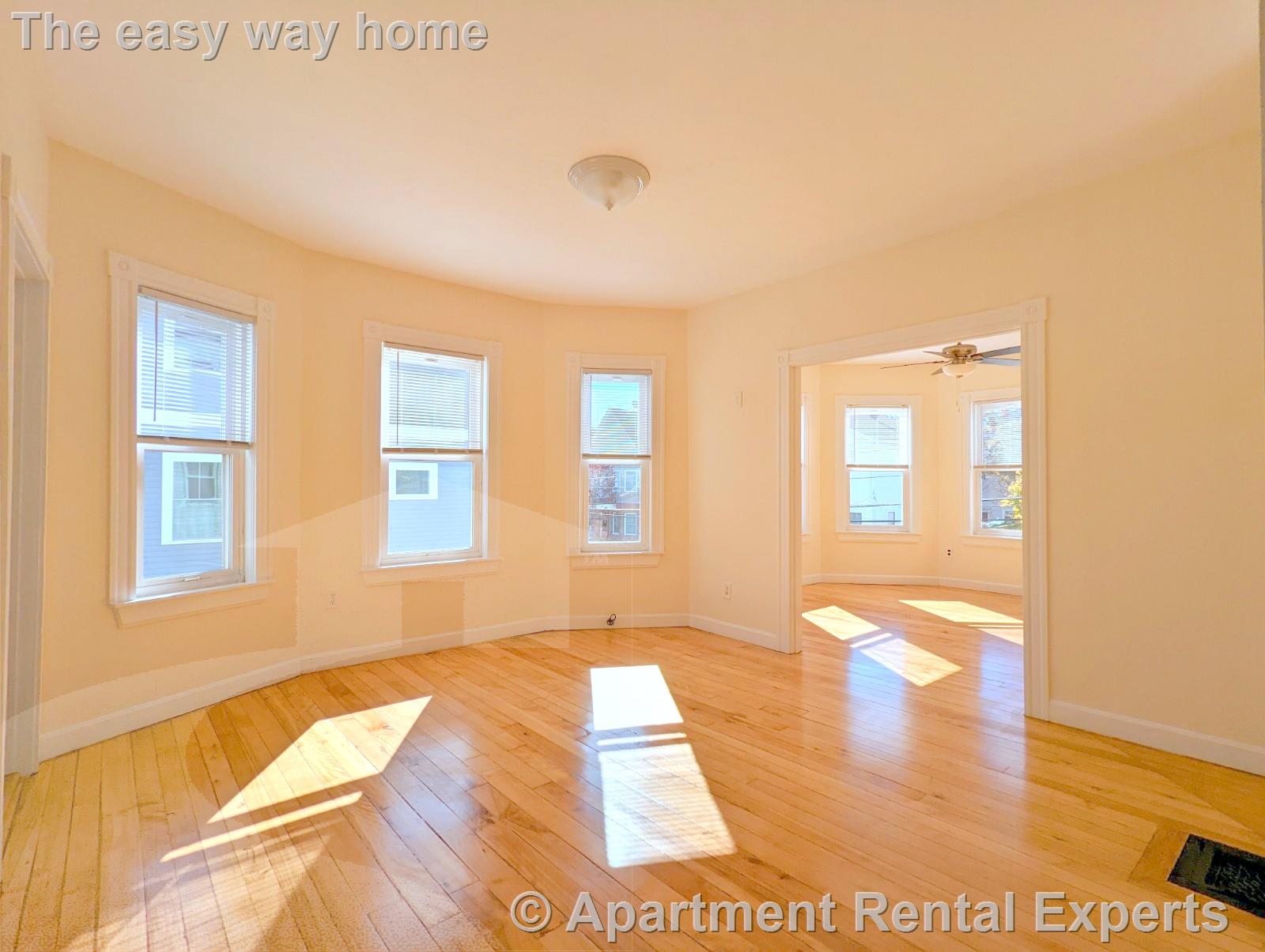 93 Madison Ave, Everett