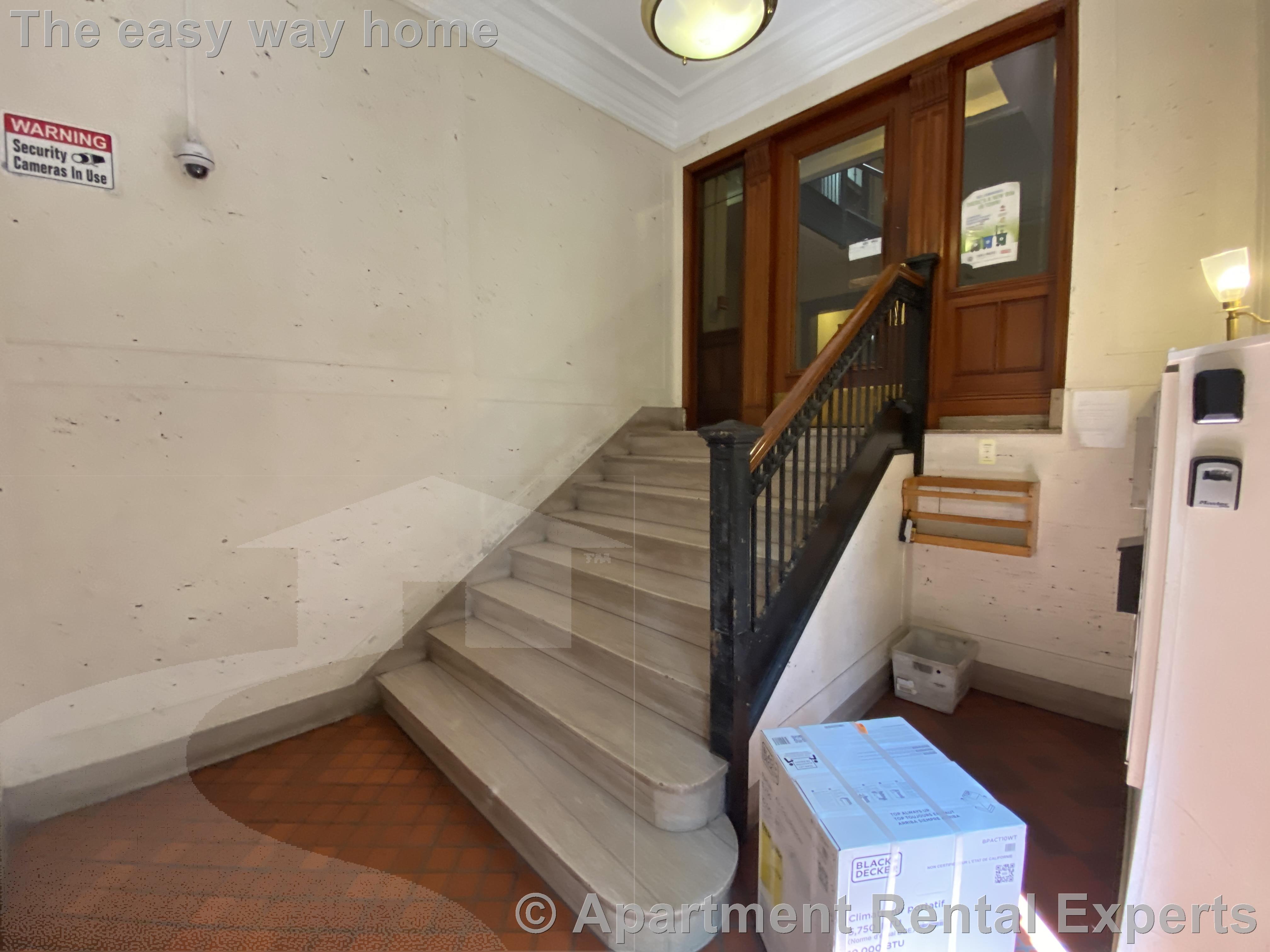 1699 Cambridge St, Harvard Square