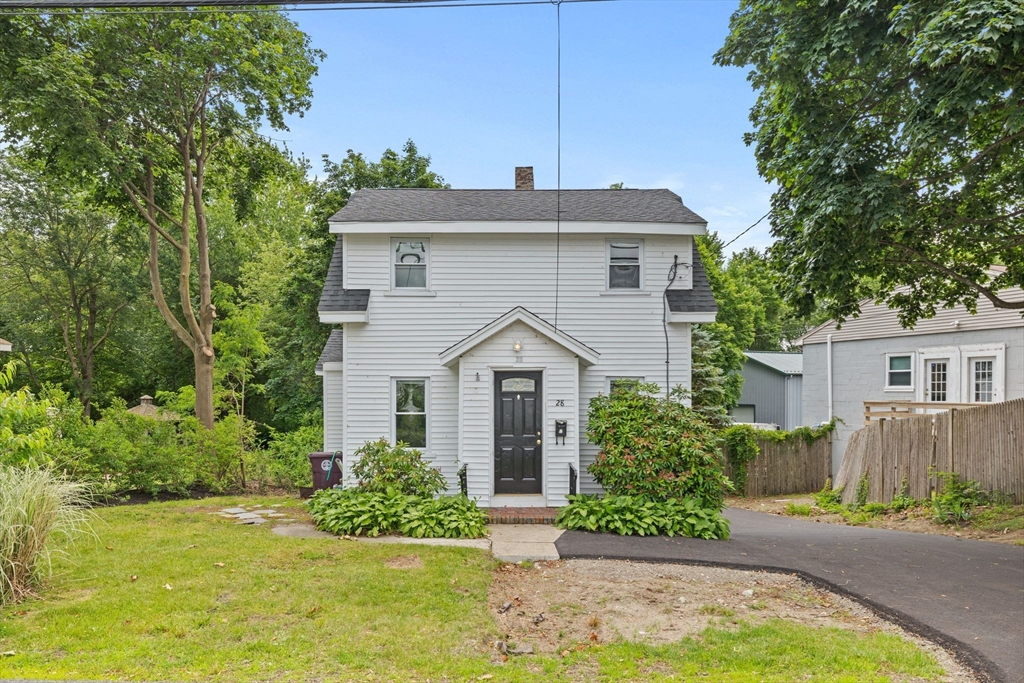 28 Greenwood Ave, Weymouth