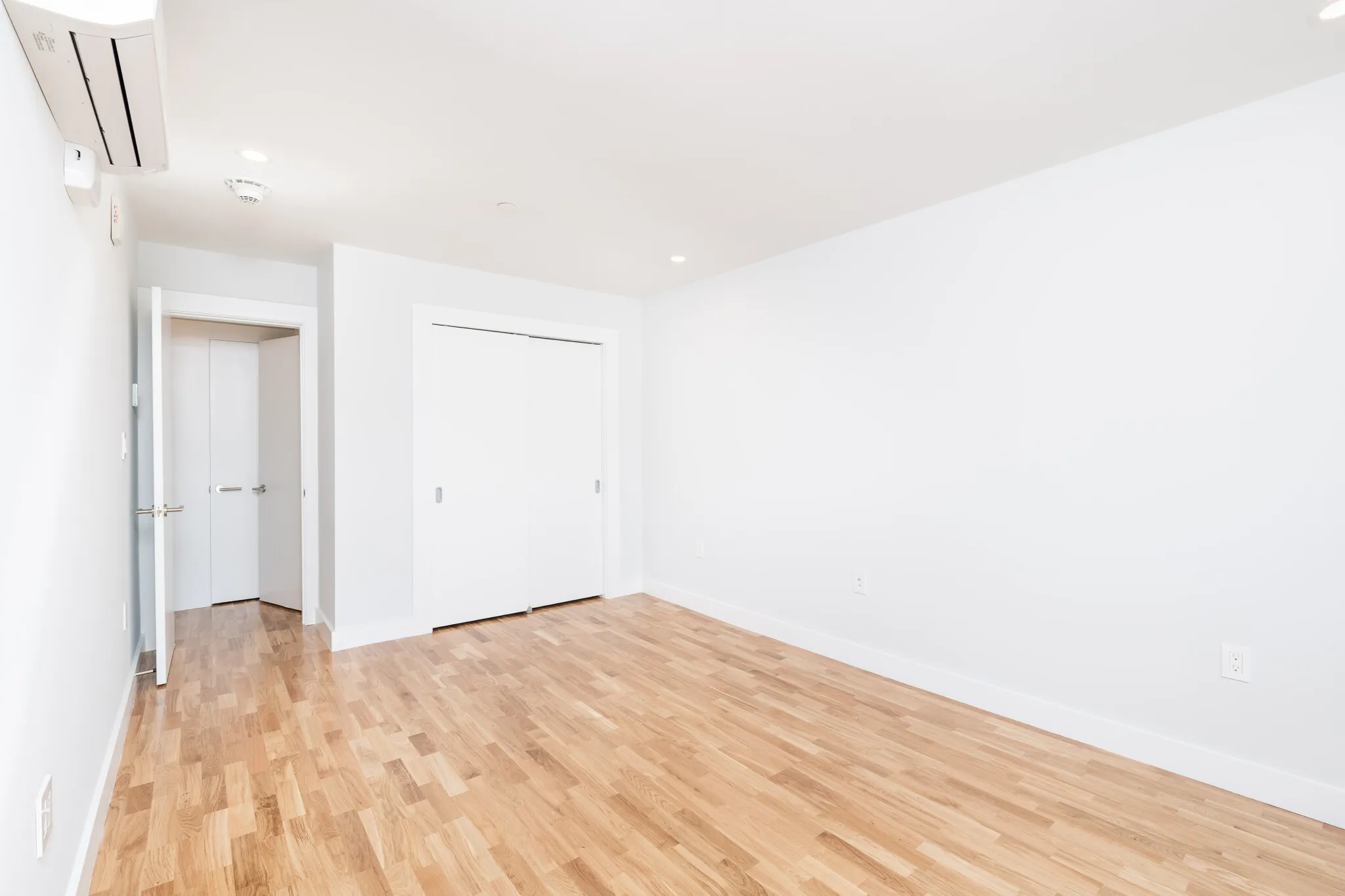 1410 Columbia Rd, South Boston