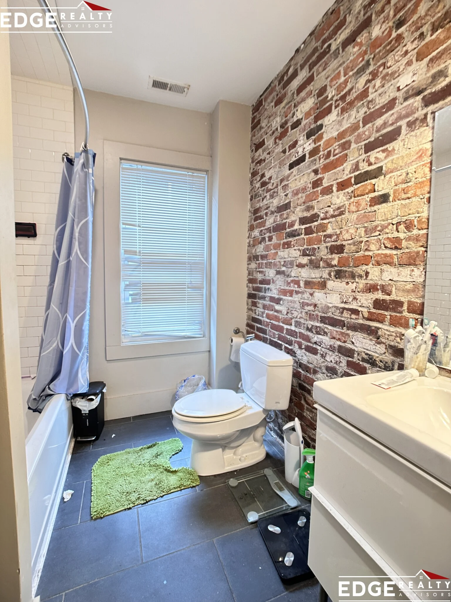 27 Greylock Rd, Brighton