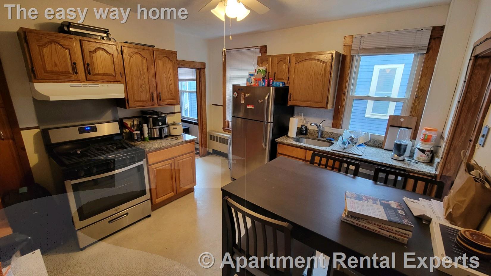 45 Locke St, Davis Square