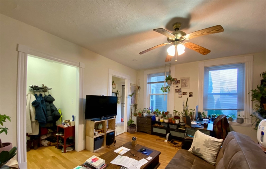 74 Spring St, East Cambridge