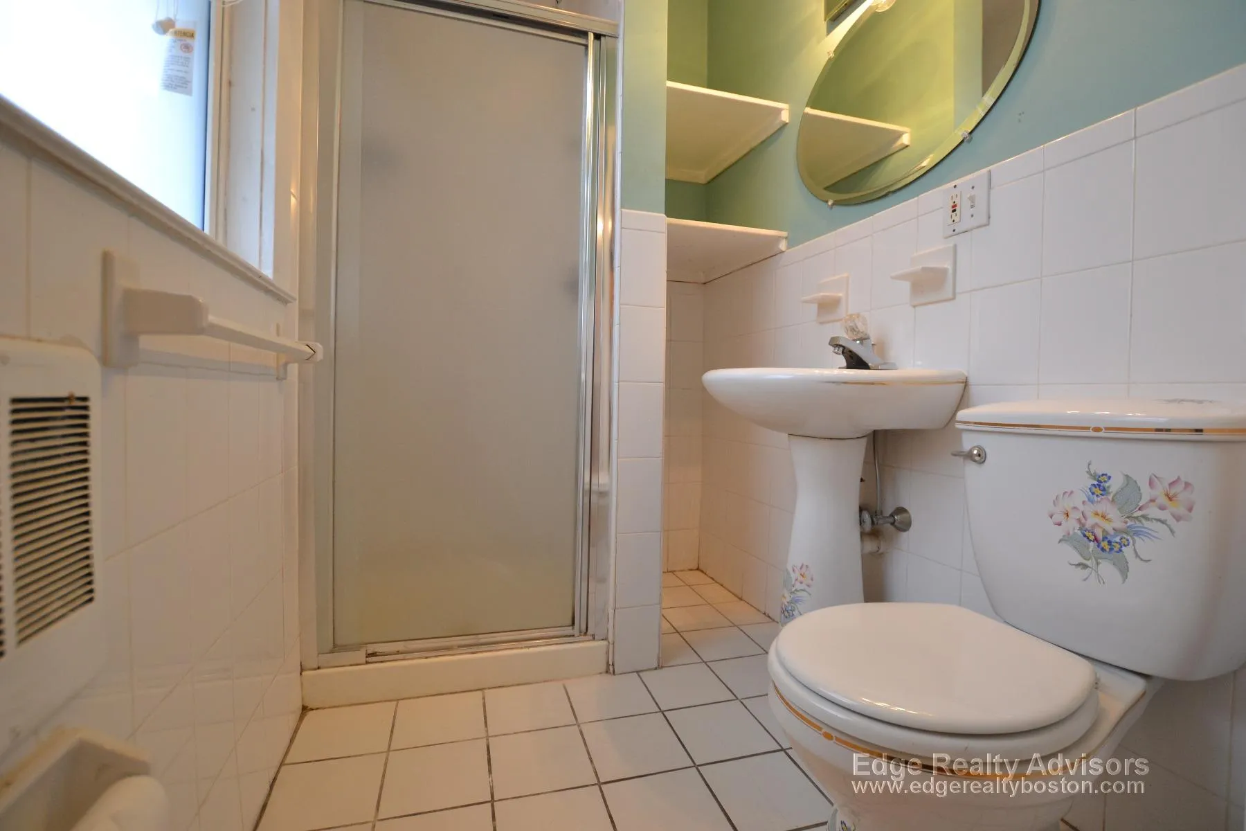 22-24 Everett Sq, Allston