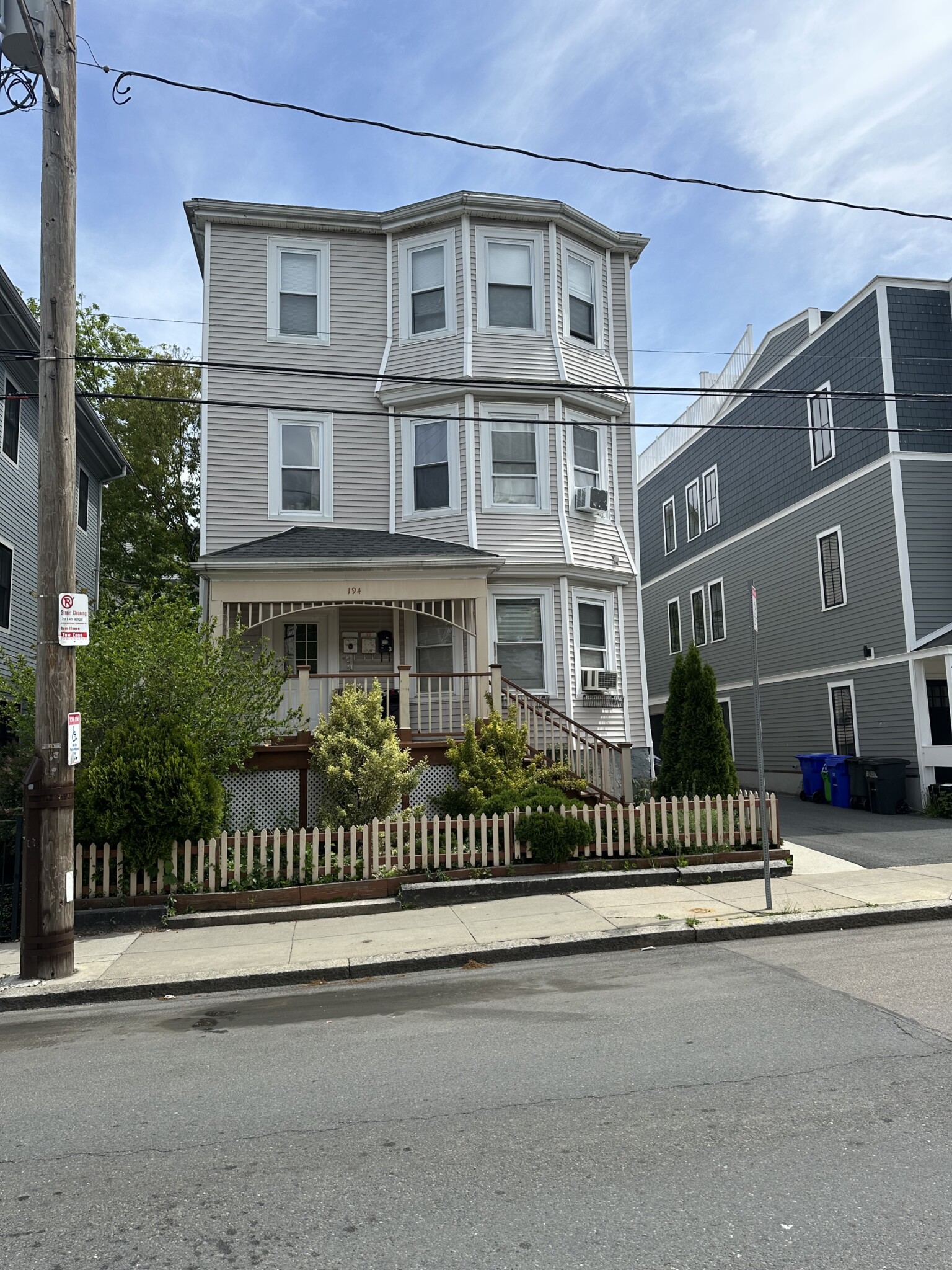 194 Boylston St, Jamaica Plain