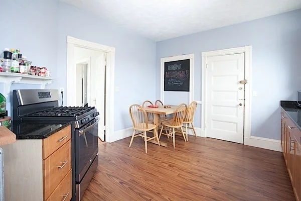 3 Kinnaird, Central Square