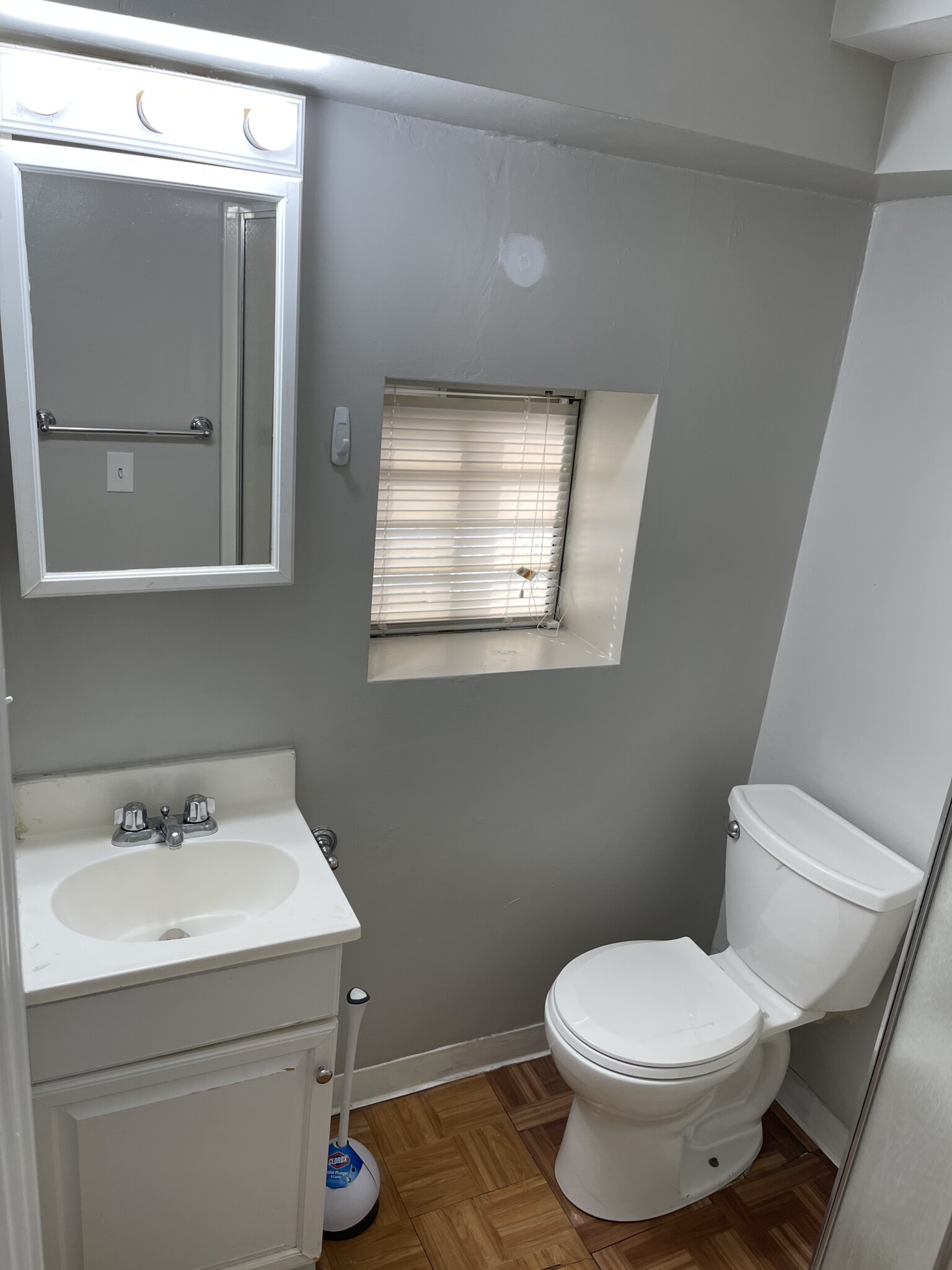 879 Beacon St, Fenway