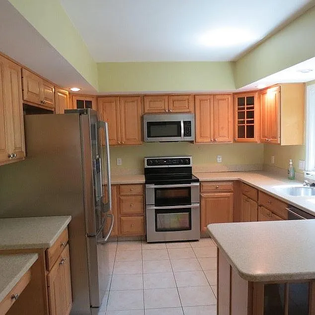 203 Spiers Rd, Oak Hill