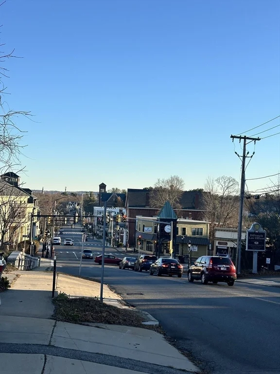 283 Broadway, Central