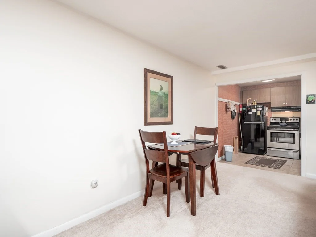 374 Great Rd, Acton