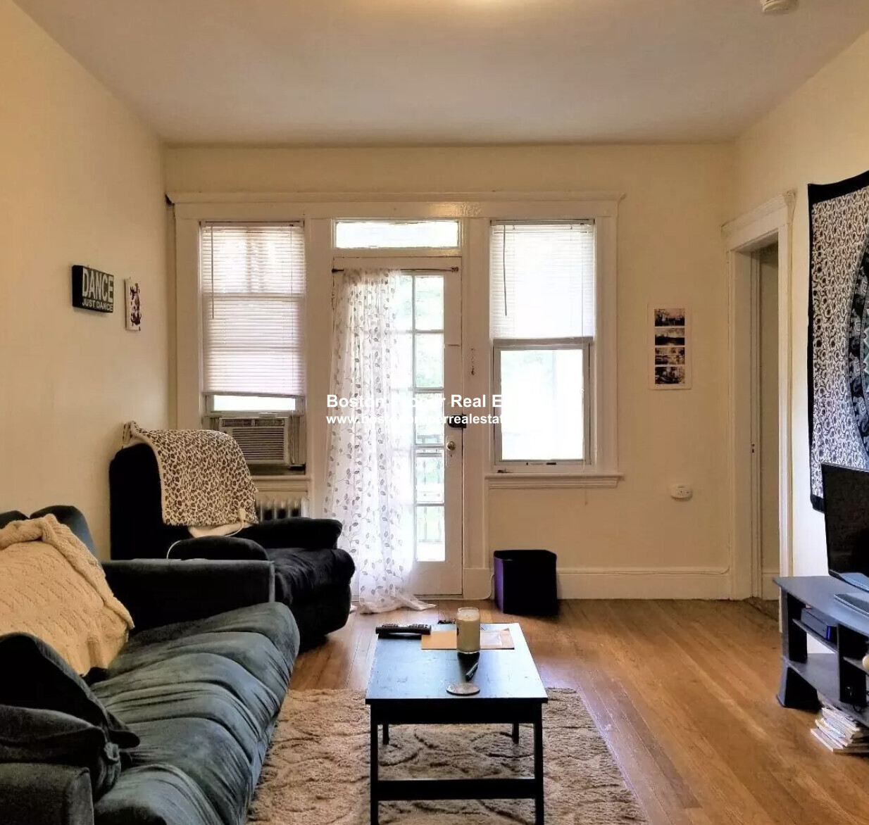 11 Melvin Ave, Brighton