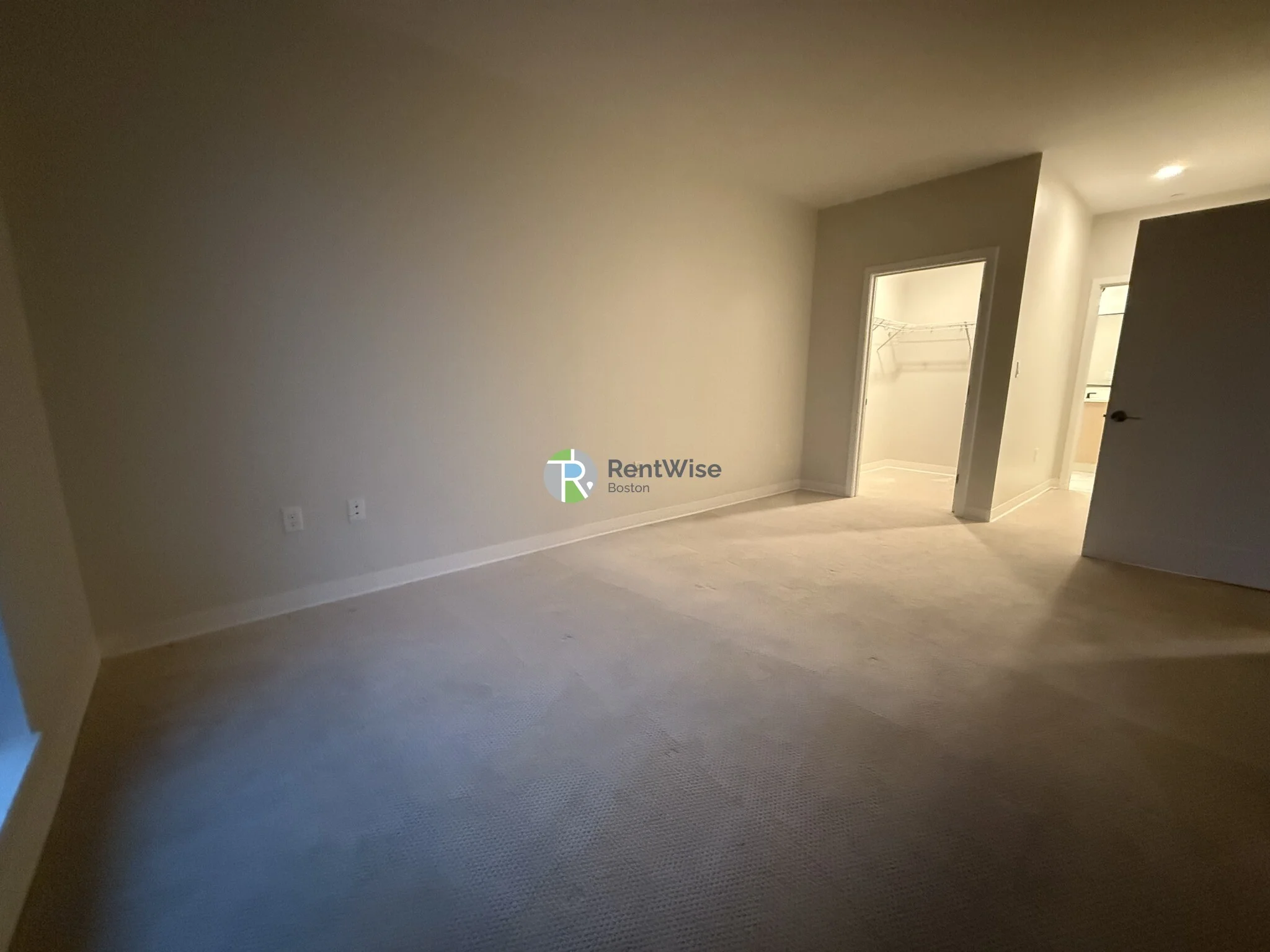 289 Walk Hill St, Roslindale