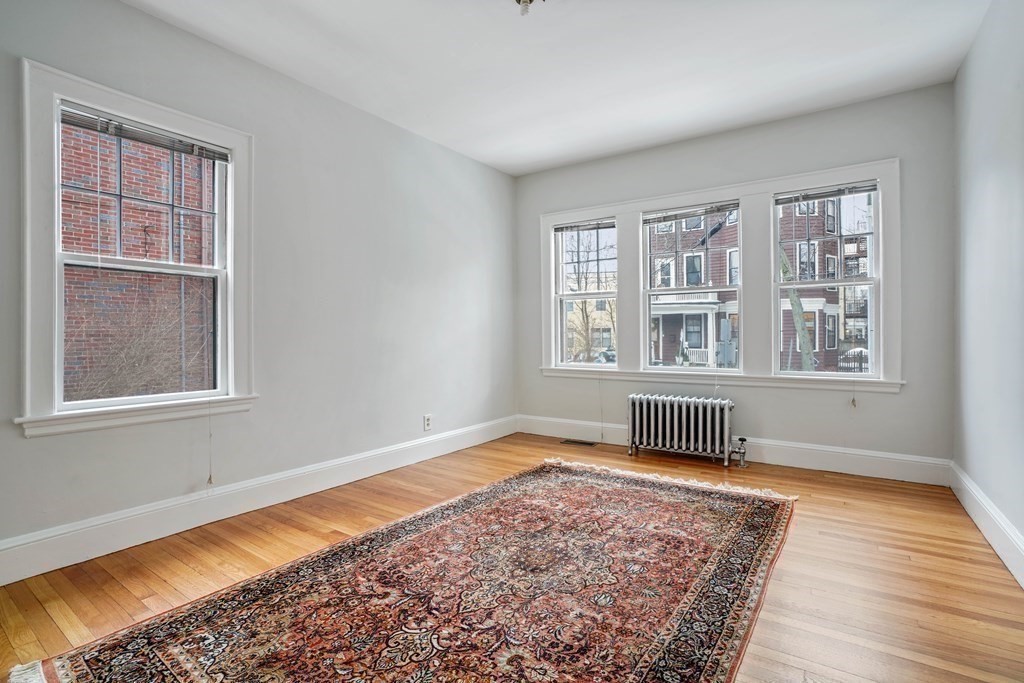 53 Maple Ave, Mid Cambridge