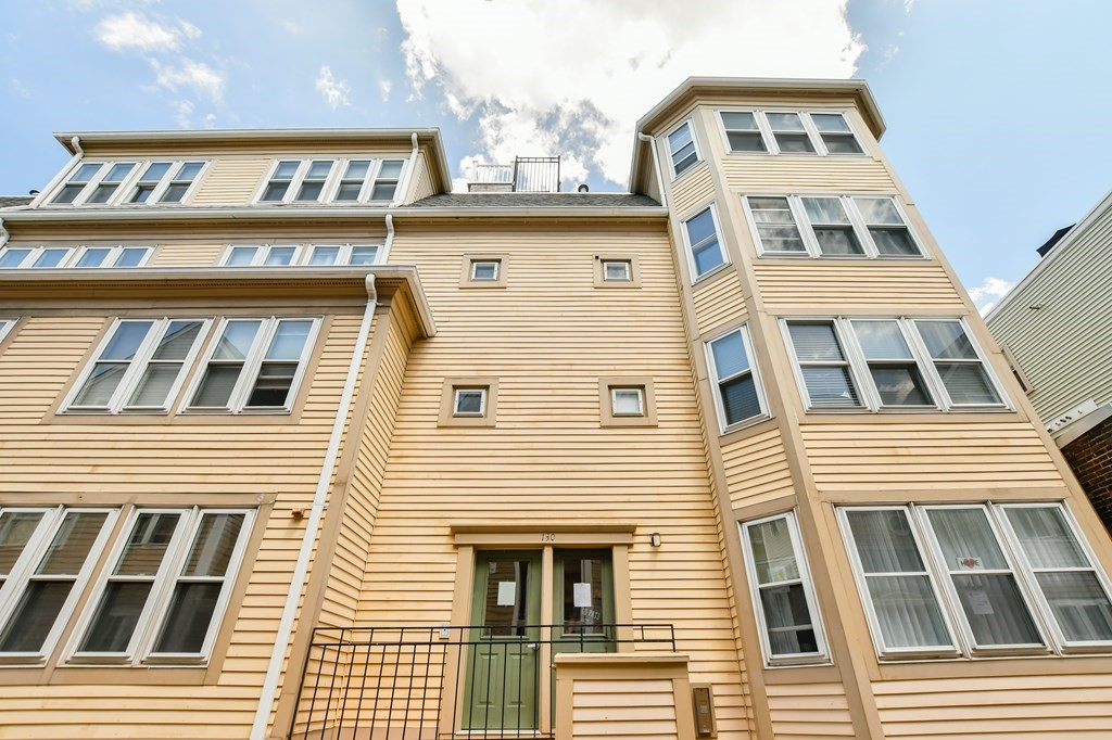 130 Tudor St, South Boston