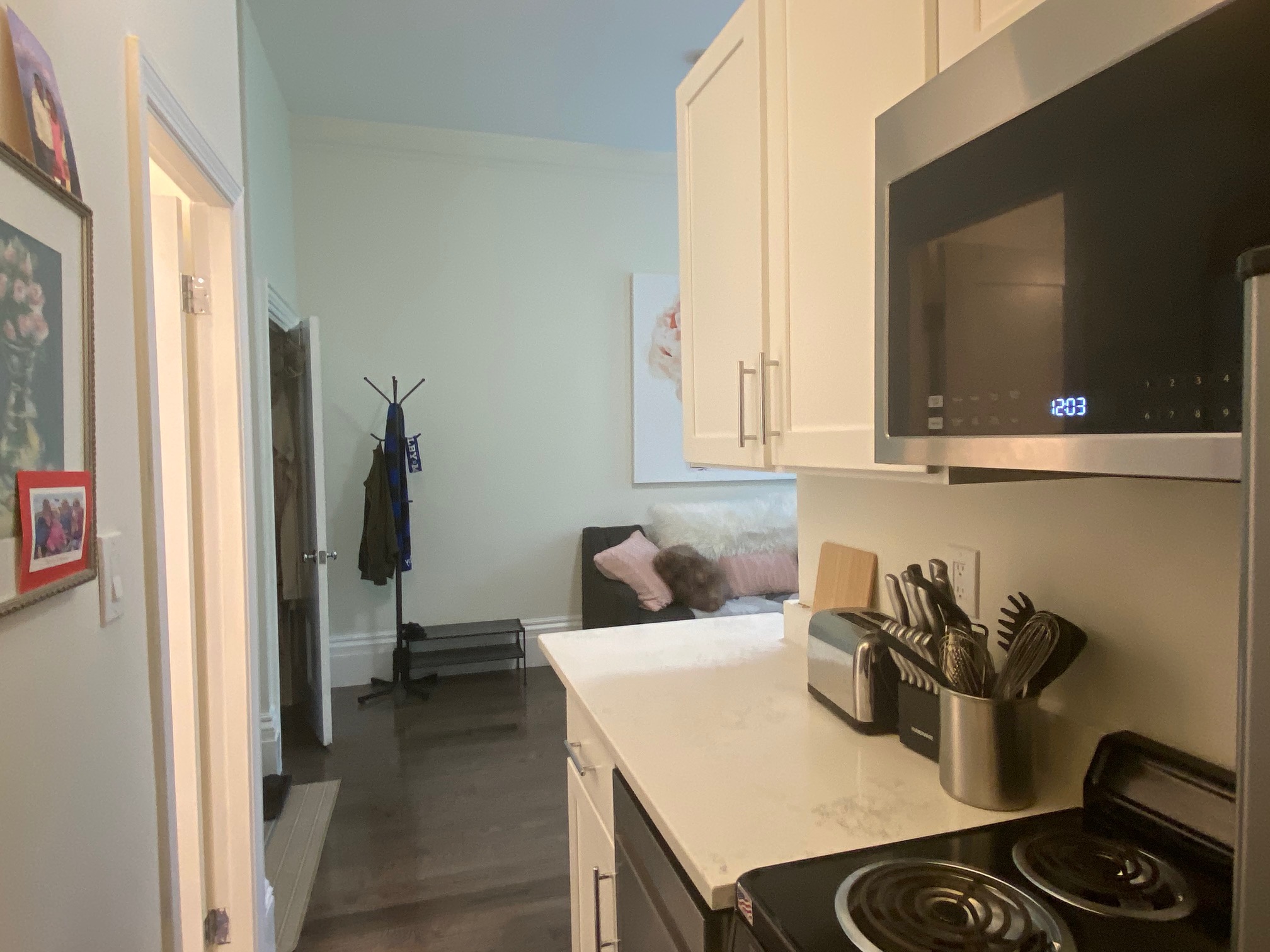 90 Charles St, Beacon Hill