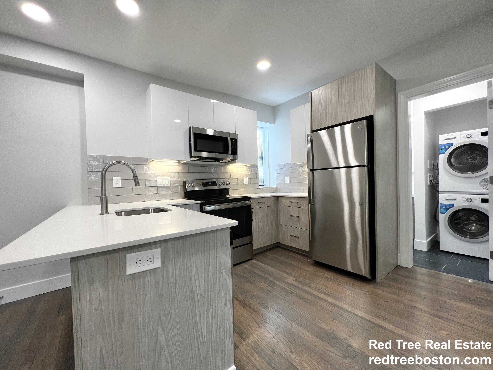 11 Peterborough St, Fenway