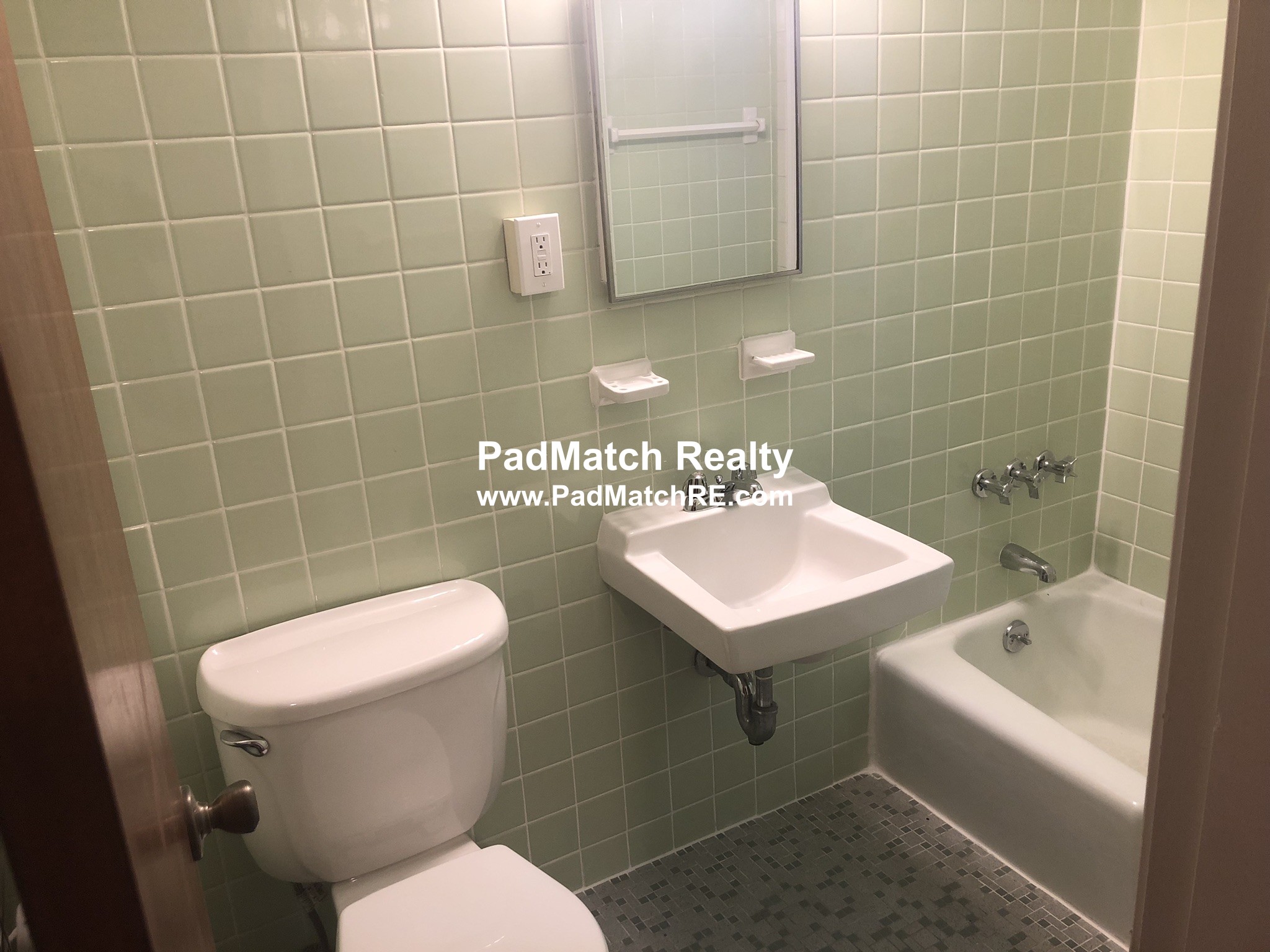 62 South Huntington Ave, Mission Hill