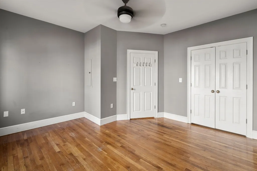 166 O St, South Boston