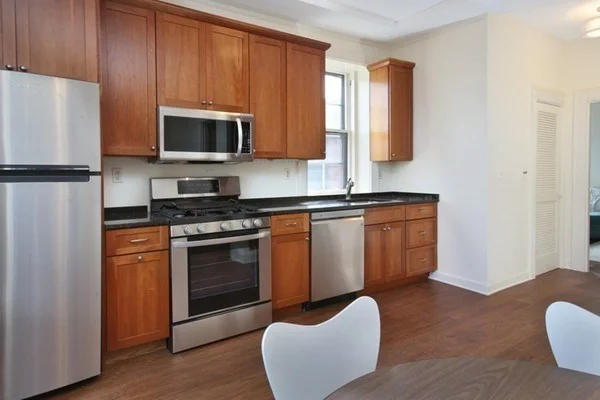 295 Commonwealth Ave, Back Bay