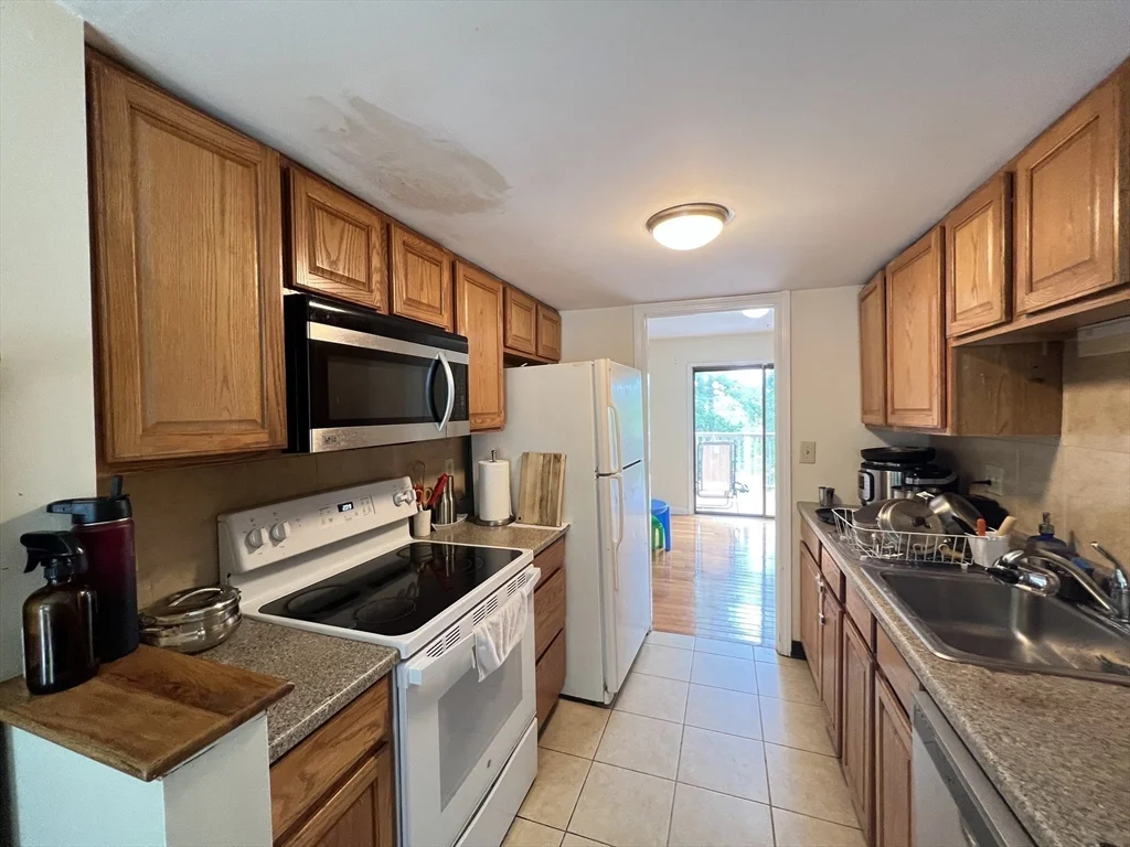 92 Fifer Ln, Lexington