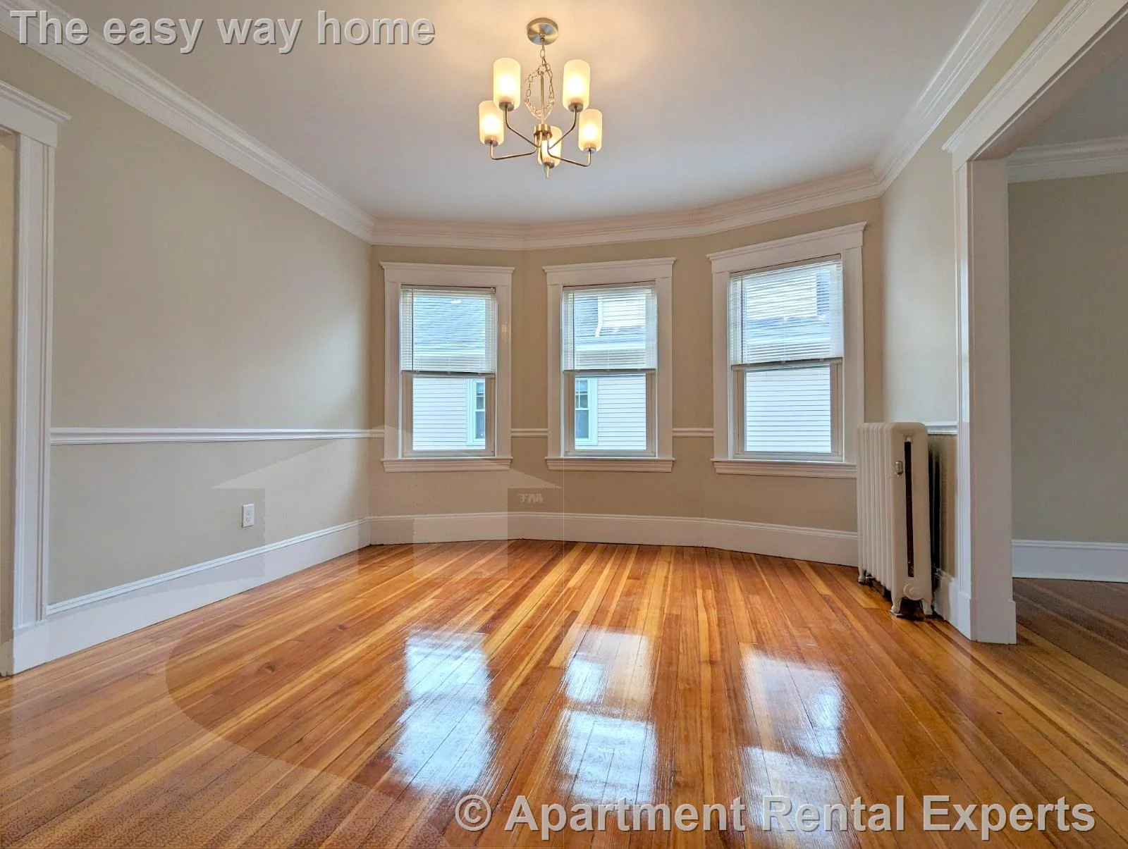 35 Trowbridge St, East Arlington