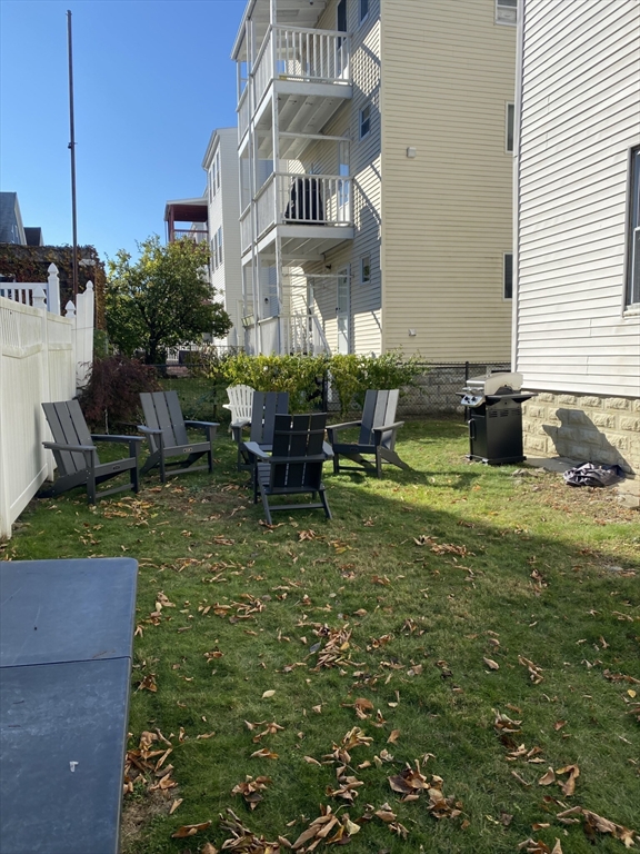 37-39 Belknap St, West Somerville