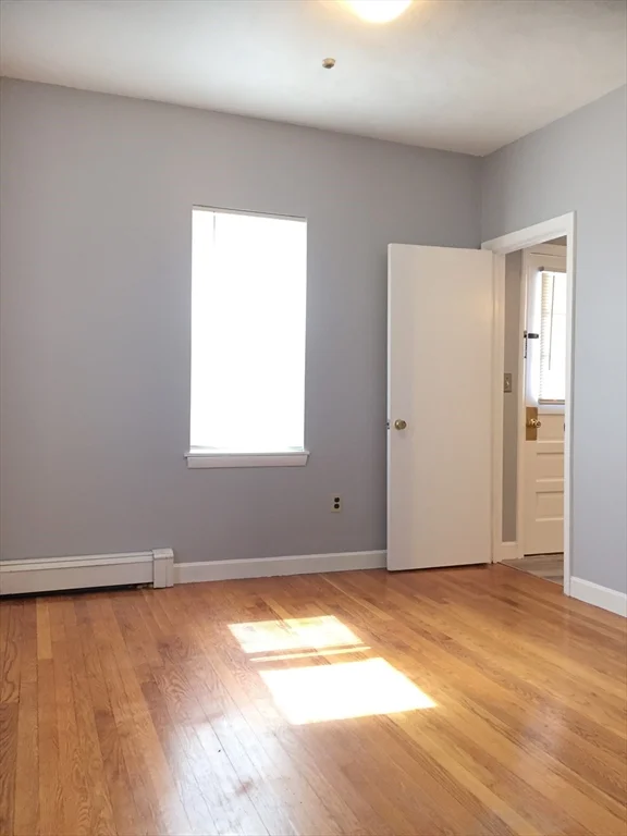 318 Granite St, Quincy