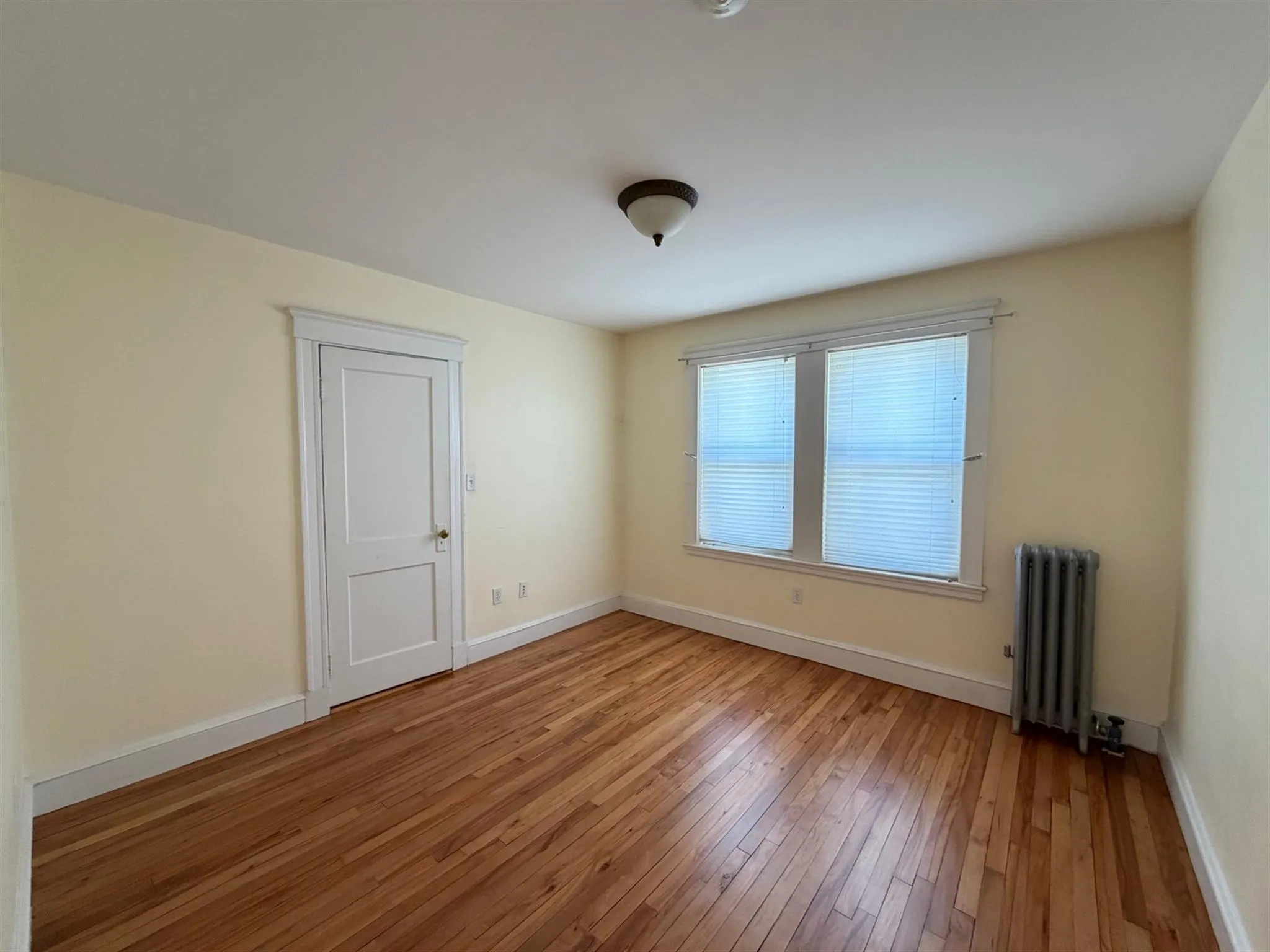 67 Fairfax St, West Somerville