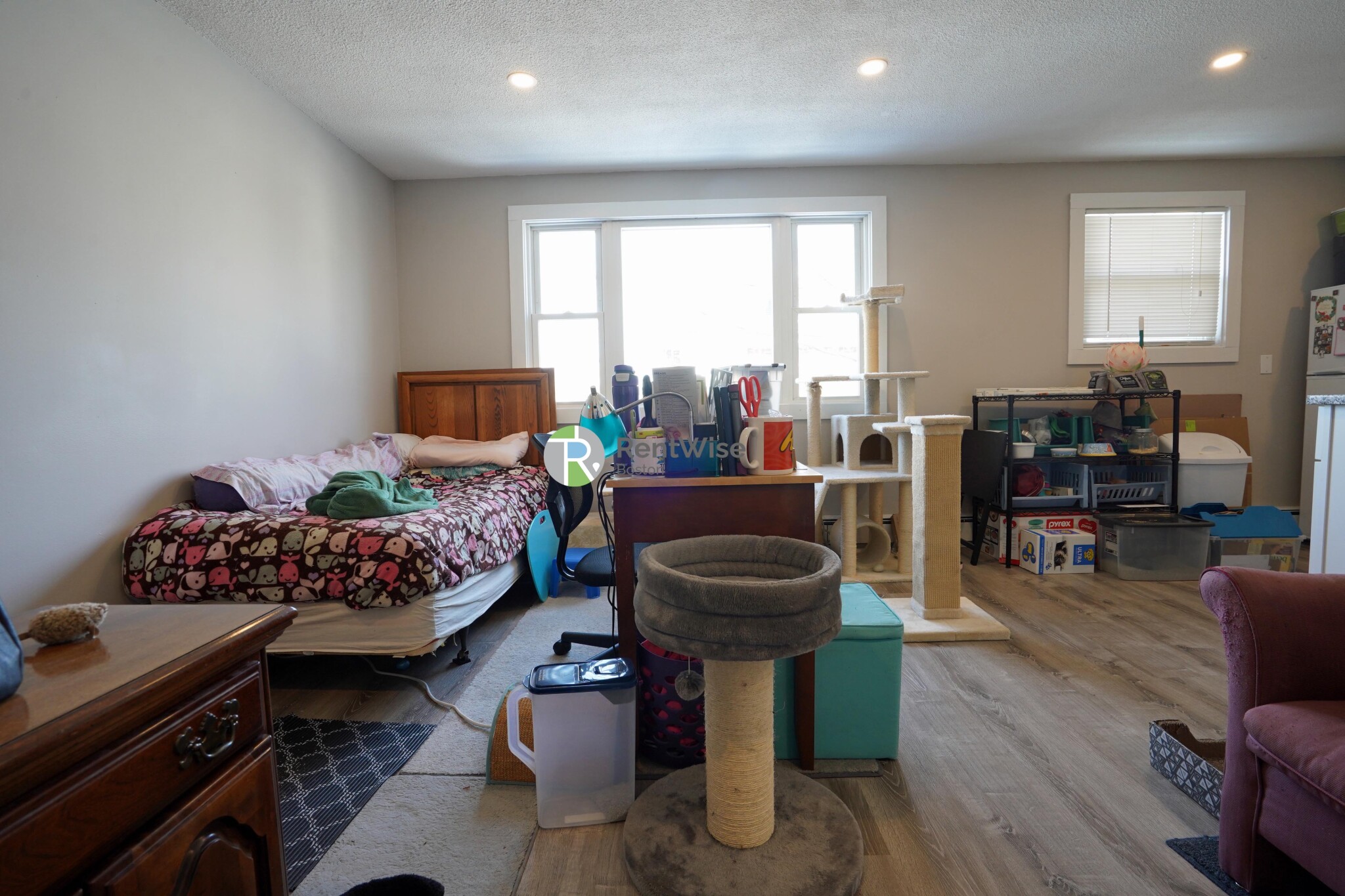 121 Ash St, South Side