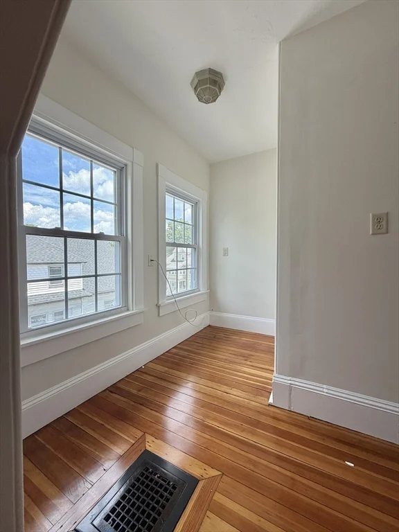 21 Bentley St, Brighton