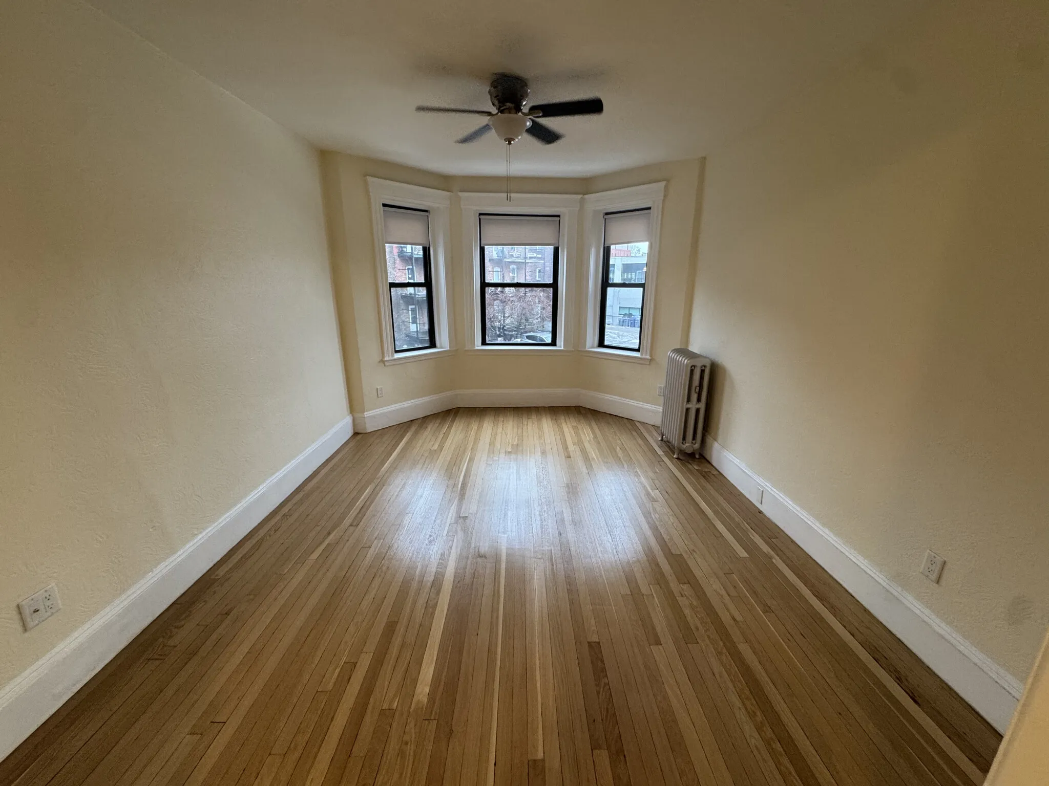 1127 Commonwealth Ave, Allston