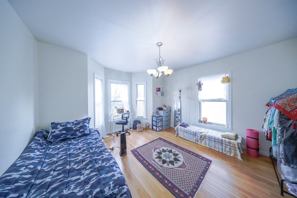 375 Prospect St, Wellington-Harrington